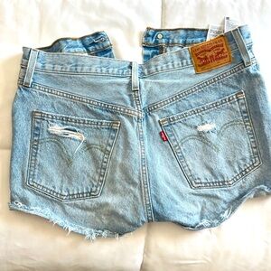 Levi 501 distressed shorts